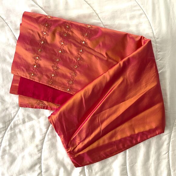 Vtg Y2K Ann Taylor Shot Silk Iridescent Midi Skirt Embellished Size 12 - Picture 7 of 7